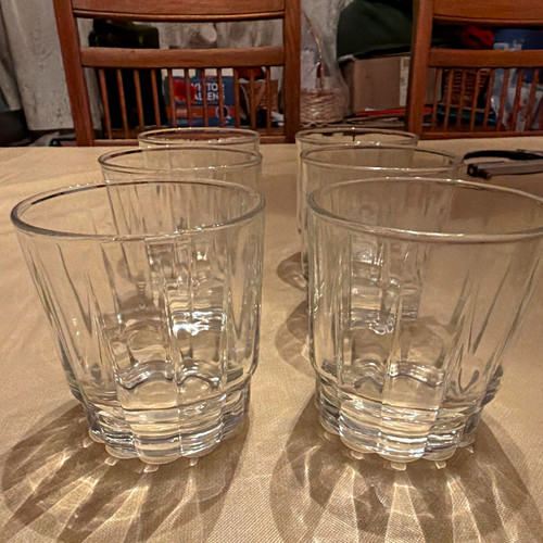 Set bicchieri in - set,